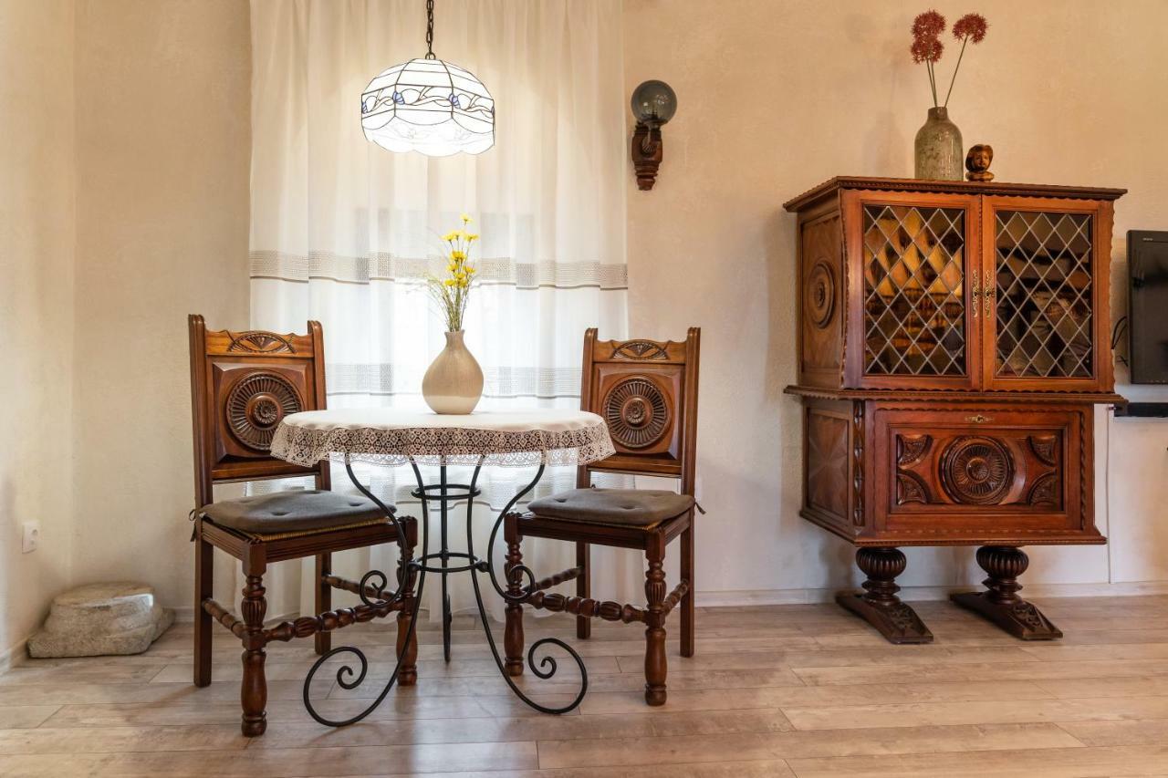 Historic Apartment In The Heart Of The City Veliko Tarnovo Exterior photo